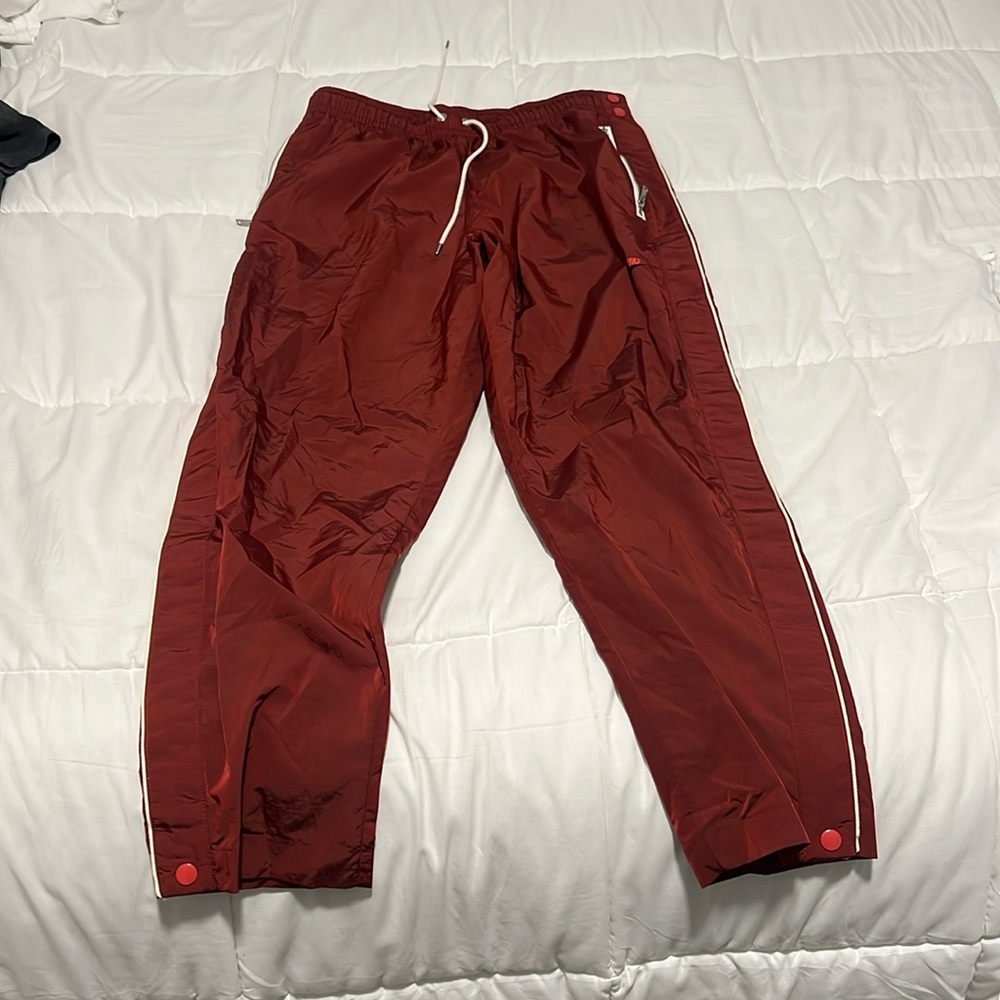 Nike Vintage Button Leg